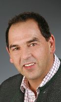 helmut priller 2008 124x205